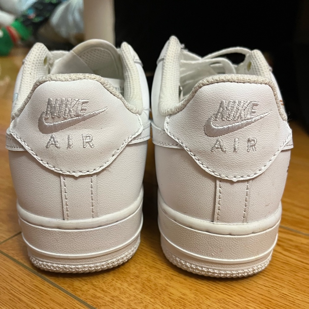 Custom Made SpongeBob Air Forces 👟 - Picture 6 of 7
